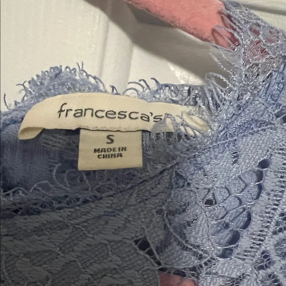 Francesca's Open Back Lace Dress Women’s Small Periwinkle With Bow Detail - Picture 4 of 5